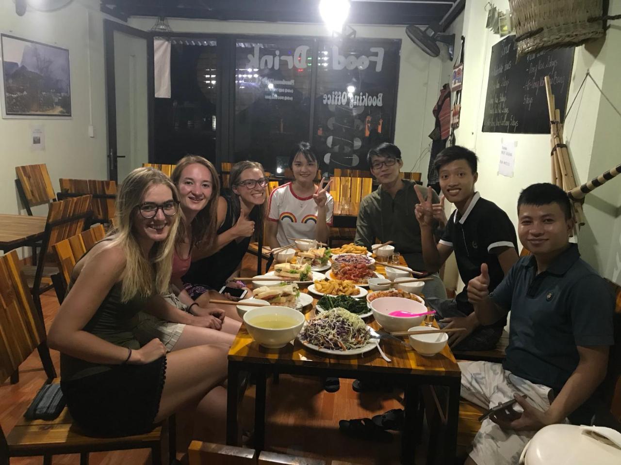 Central Backpackers Hostel ห่าซาง ภายนอก รูปภาพ