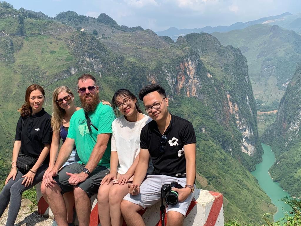 Central Backpackers Hostel ห่าซาง ภายนอก รูปภาพ